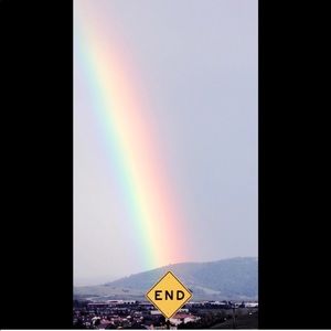 Meet your Posher, Abril